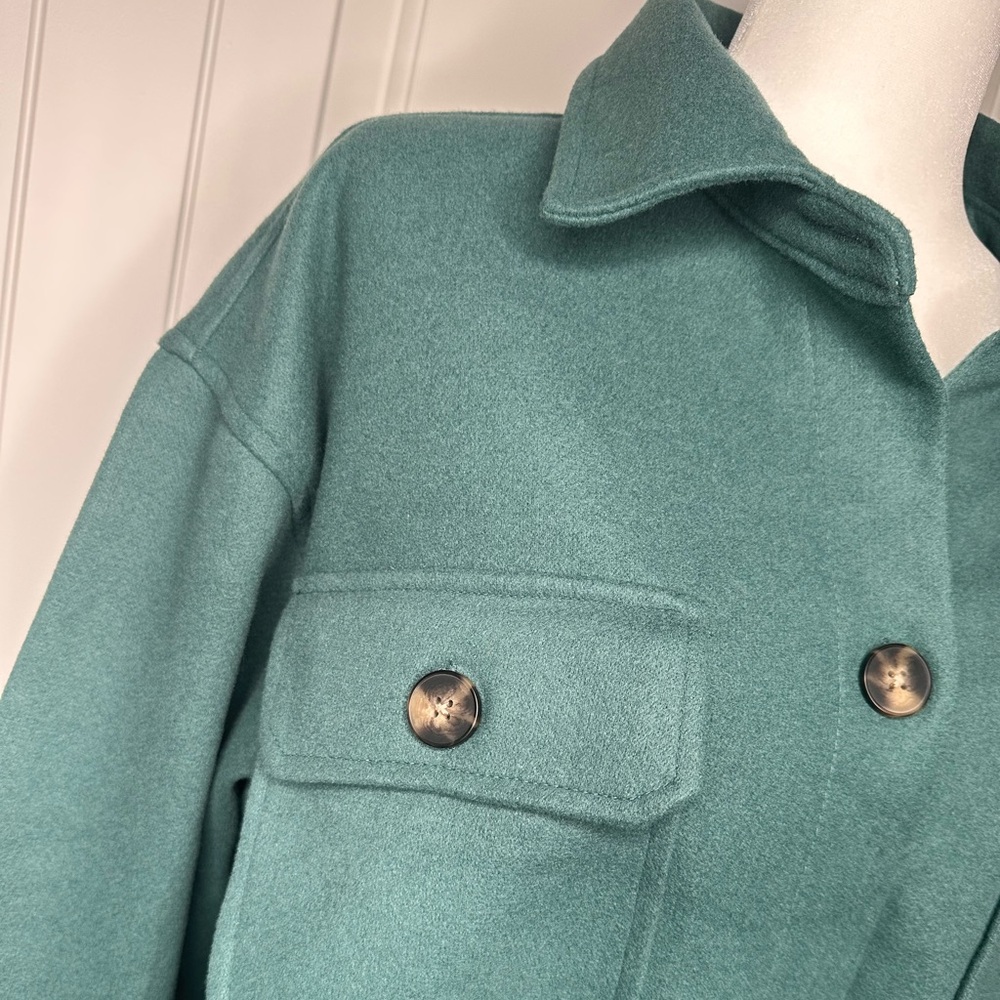 Jacket - Picture 3 of 10